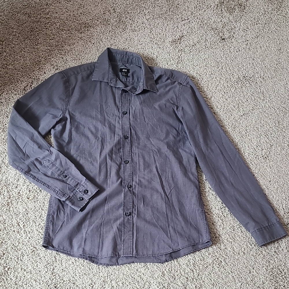Gray Button Down Shirt - Dark Gray M